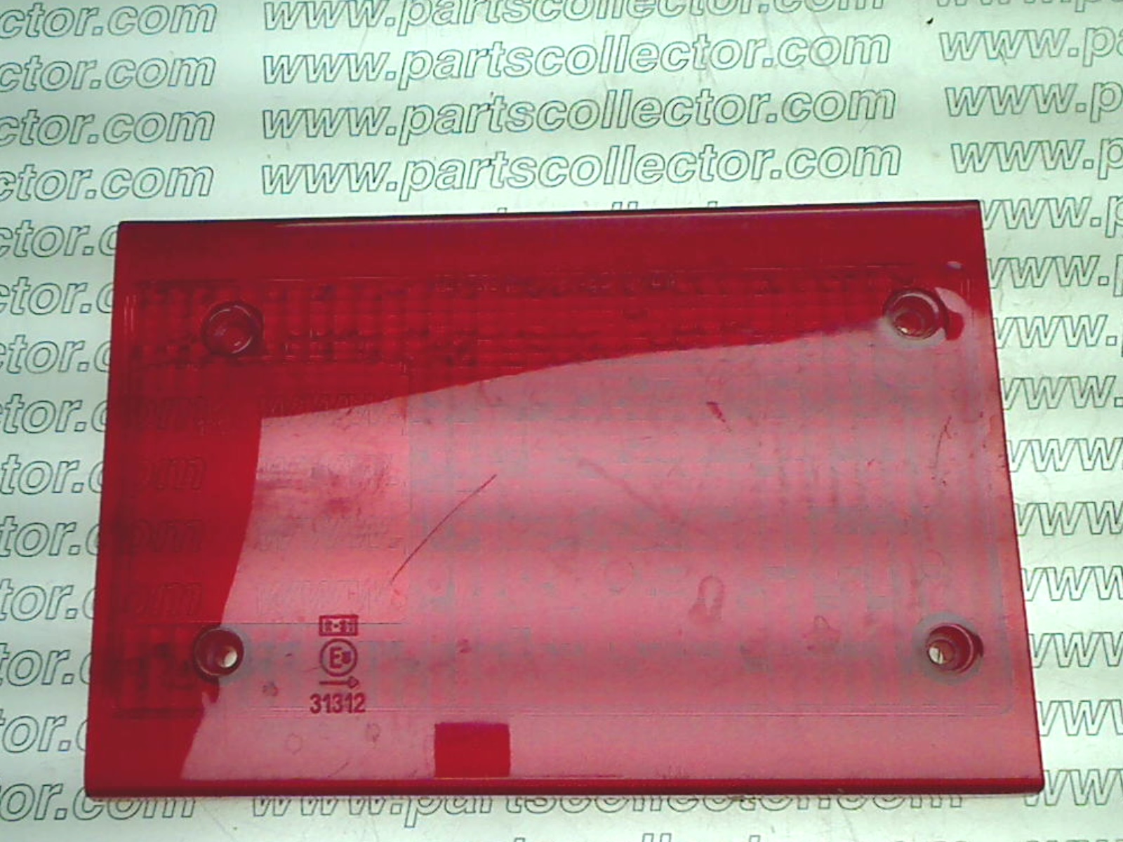 TAIL LIGHT LENS RH